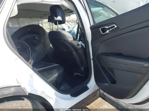 5XYK33DF6SG270010 2025 KIA SPORTAGE - Image 8