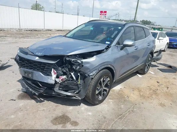 5XYK33DF6SG276647 2025 KIA SPORTAGE - Image 2