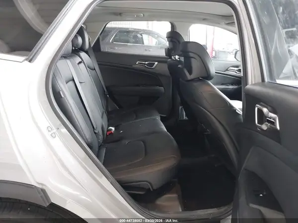 5XYK33DF6TG358217 2026 KIA SPORTAGE - Image 8