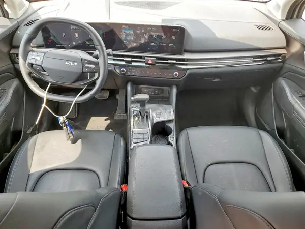5XYK33DF6TG361702 2026 KIA SPORTAGE - Image 8