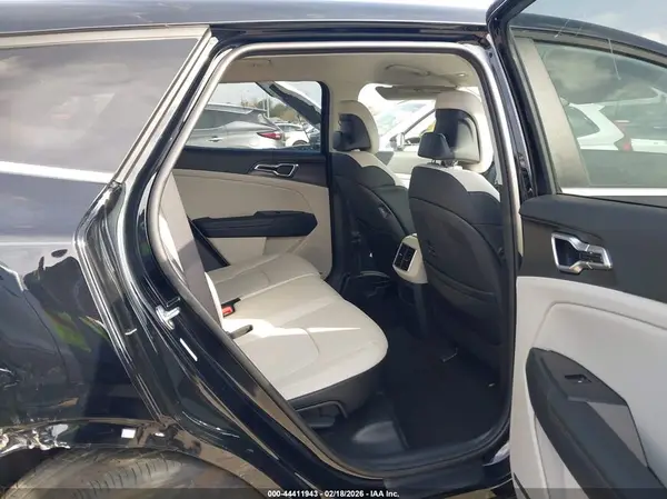 5XYK33DF6TG370397 2026 KIA SPORTAGE - Image 8
