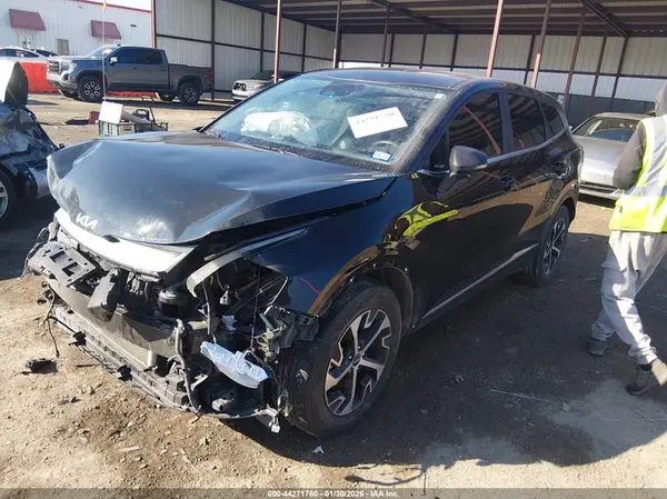 5XYK33DF7RG152977 2024 KIA SPORTAGE - Image 2