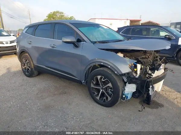 5XYK33DF7RG215608 2024 KIA SPORTAGE - Image 1