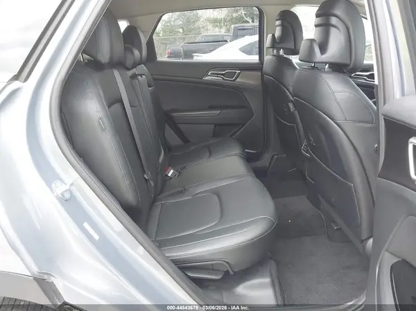 5XYK33DF8RG156469 2024 KIA SPORTAGE - Image 8