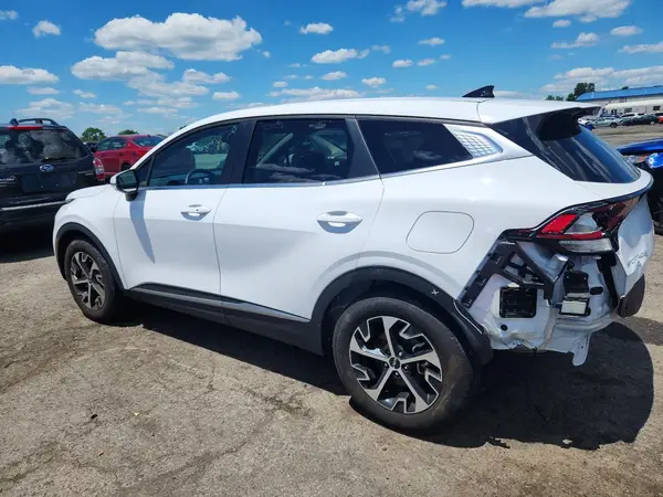 5XYK33DF8RG169142 2024 KIA SPORTAGE - Image 2