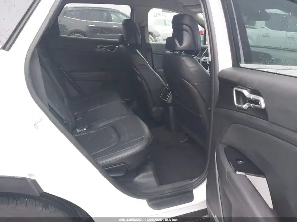 5XYK33DF8RG172574 2024 KIA SPORTAGE - Image 8