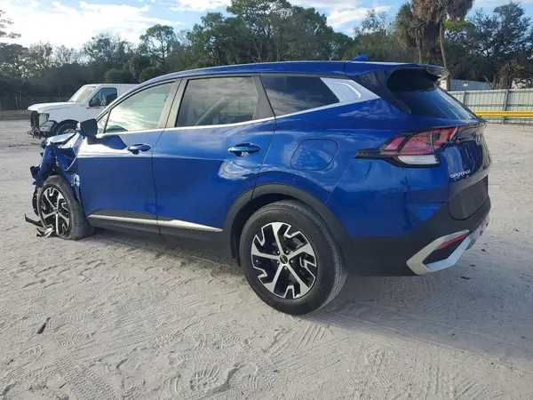 5XYK33DF8RG204746 2024 KIA SPORTAGE - Image 2