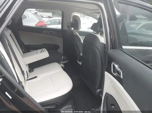5XYK33DF8SG238420 2025 KIA SPORTAGE - Image 8