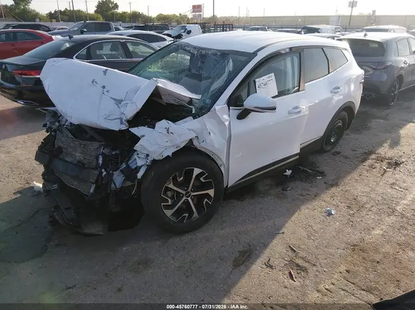 5XYK33DF8SG240362 2025 KIA SPORTAGE - Image 2
