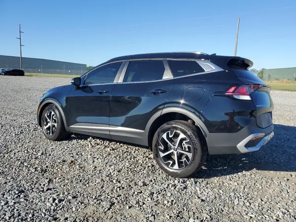 5XYK33DF8SG283650 2025 KIA SPORTAGE - Image 2