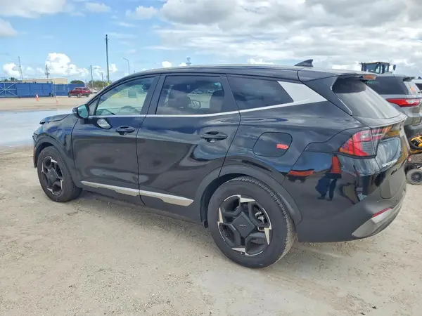 5XYK33DF8TG362012 2026 KIA SPORTAGE - Image 2
