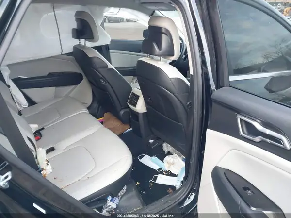 5XYK33DF9RG145237 2024 KIA SPORTAGE - Image 8