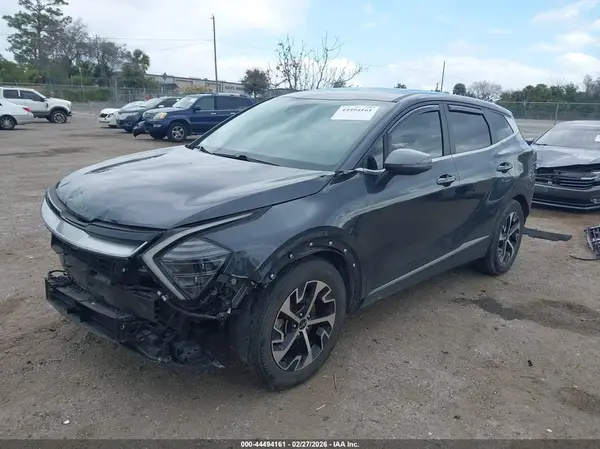 5XYK33DF9RG147036 2024 KIA SPORTAGE - Image 2