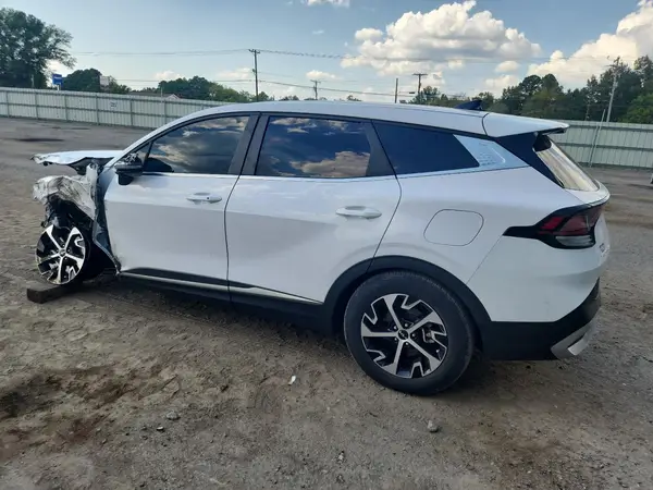 5XYK33DF9RG168582 2024 KIA SPORTAGE - Image 2