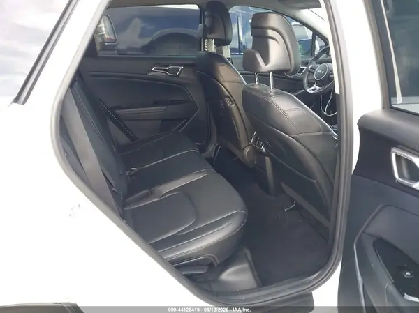 5XYK33DF9RG175967 2024 KIA SPORTAGE - Image 8