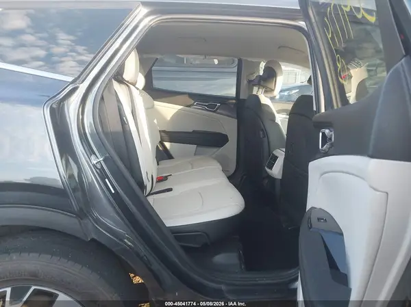 5XYK33DF9RG206229 2024 KIA SPORTAGE - Image 8