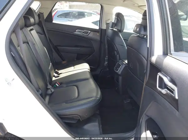 5XYK33DF9RG228862 2024 KIA SPORTAGE - Image 8