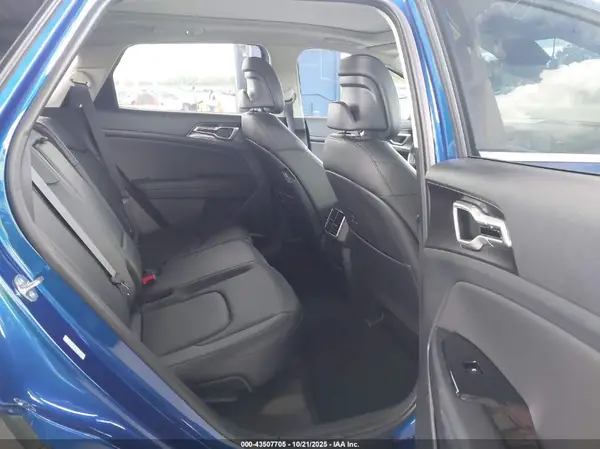5XYK33DF9SG304117 2025 KIA SPORTAGE - Image 8