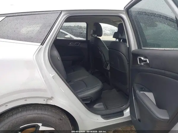 5XYK33DF9TG335563 2026 KIA SPORTAGE - Image 8