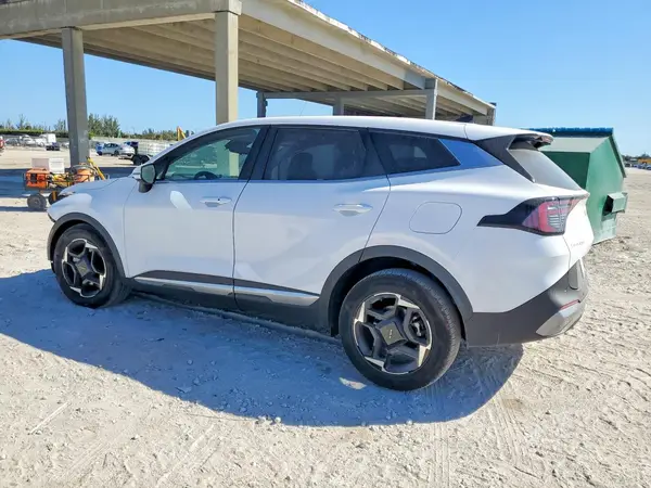 5XYK33DF9TG342710 2026 KIA SPORTAGE - Image 2