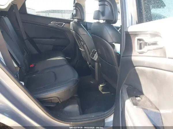 5XYK33DFXRG143142 2024 KIA SPORTAGE - Image 8