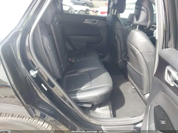 5XYK33DFXRG171376 2024 KIA SPORTAGE - Image 8