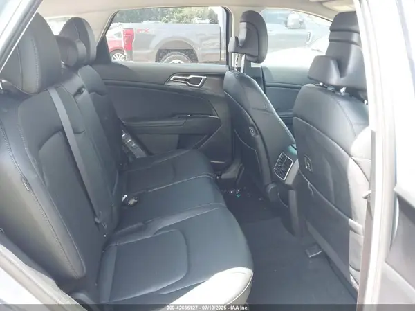 5XYK33DFXRG190588 2024 KIA SPORTAGE - Image 8