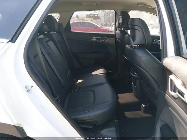 5XYK33DFXSG259933 2025 KIA SPORTAGE - Image 8