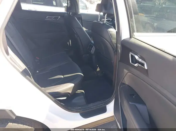 5XYK33DFXTG346877 2026 KIA SPORTAGE - Image 8