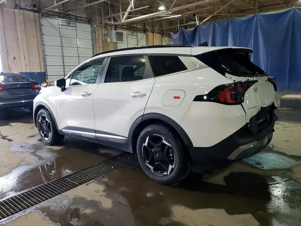 5XYK33DFXTG361265 2026 KIA SPORTAGE - Image 2