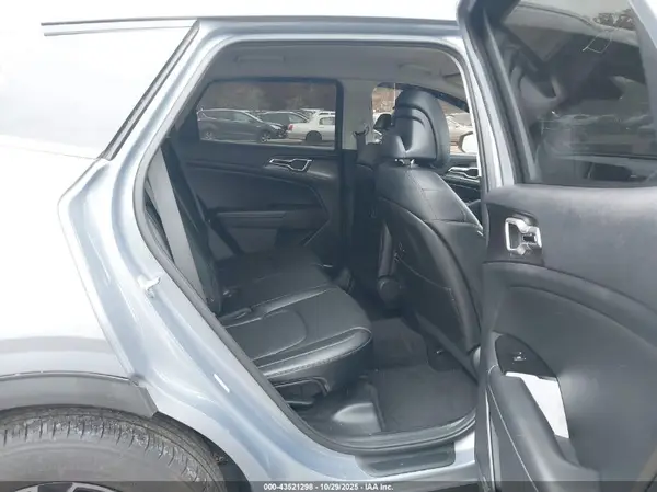 5XYK3CAF4PG120974 2023 KIA SPORTAGE - Image 8