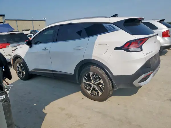 5XYK3CAF8PG031697 2023 KIA SPORTAGE - Image 2
