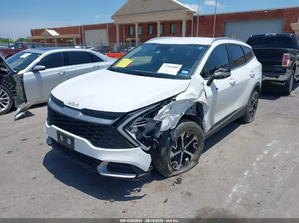 5XYK3CAFXPG020264 2023 KIA SPORTAGE - Image 2