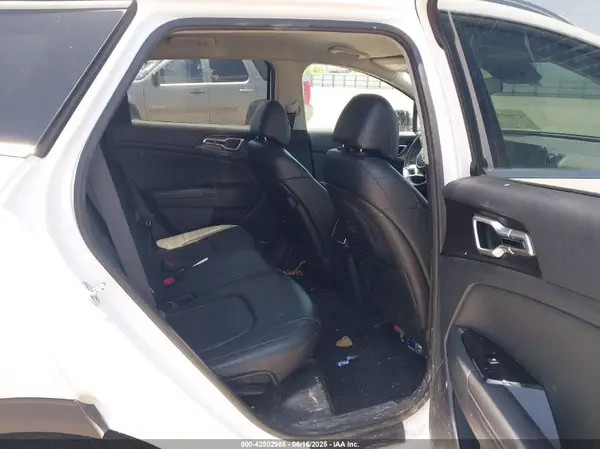 5XYK3CAFXPG020264 2023 KIA SPORTAGE - Image 8