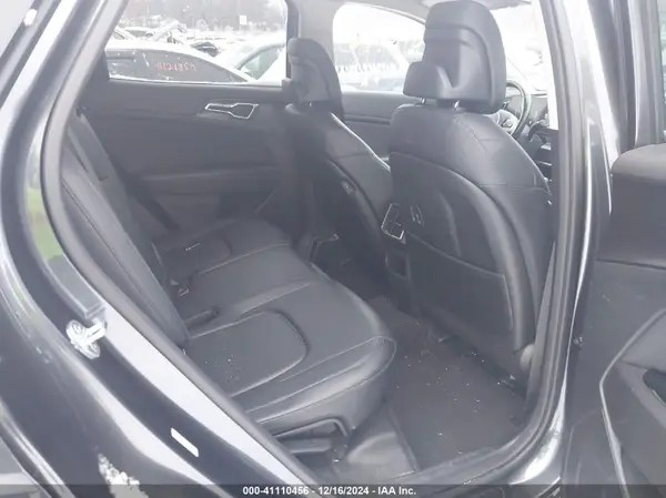5XYK3CAFXPG031295 2023 KIA SPORTAGE - Image 8
