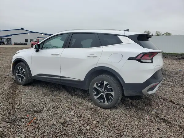 5XYK3CAFXPG044810 2023 KIA SPORTAGE - Image 2