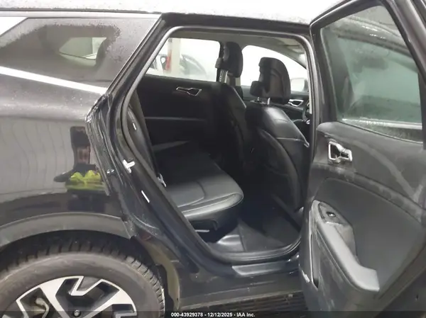5XYK3CDF0SG302790 2025 KIA SPORTAGE - Image 8