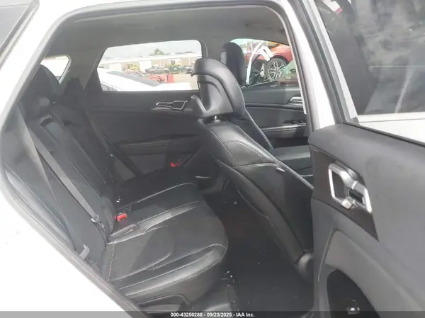 5XYK3CDF1RG149301 2024 KIA SPORTAGE - Image 8