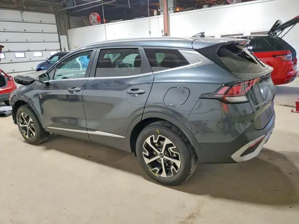 5XYK3CDF1RG181763 2024 KIA SPORTAGE - Image 2