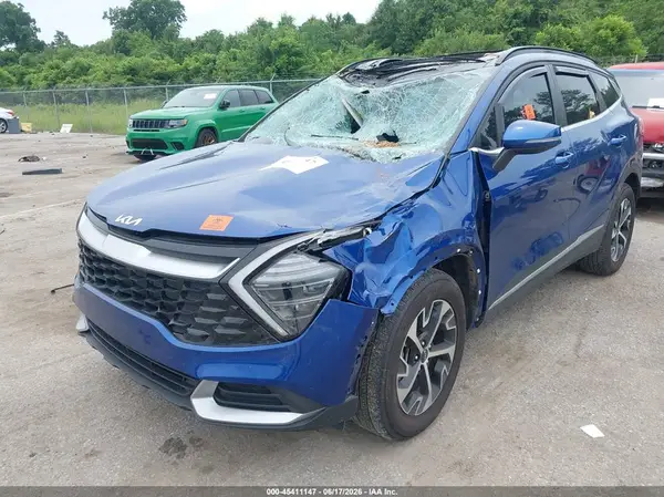 5XYK3CDF1SG305049 2025 KIA SPORTAGE - Image 2