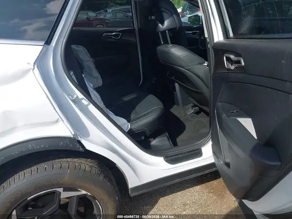 5XYK3CDF1TG329966 2026 KIA SPORTAGE - Image 8