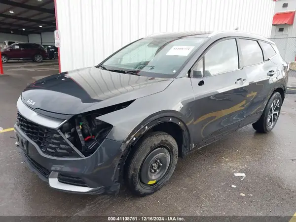 5XYK3CDF2RG159304 2024 KIA SPORTAGE - Image 2