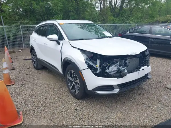 5XYK3CDF2RG183800 2024 KIA SPORTAGE - Image 1