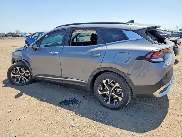 5XYK3CDF3SG279585 2025 KIA SPORTAGE - Image 2