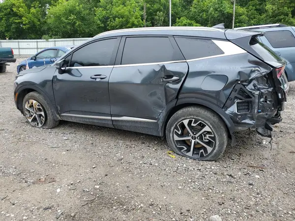 5XYK3CDF4SG231593 2025 KIA SPORTAGE - Image 2