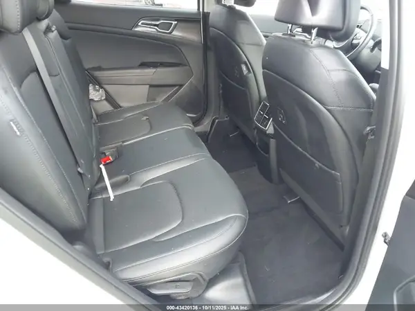 5XYK3CDF4SG267008 2025 KIA SPORTAGE - Image 8