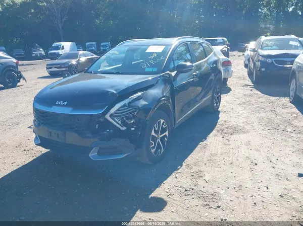 5XYK3CDF5RG148961 2024 KIA SPORTAGE - Image 2