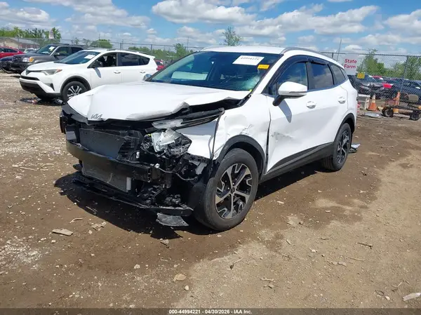 5XYK3CDF6RG141811 2024 KIA SPORTAGE - Image 2