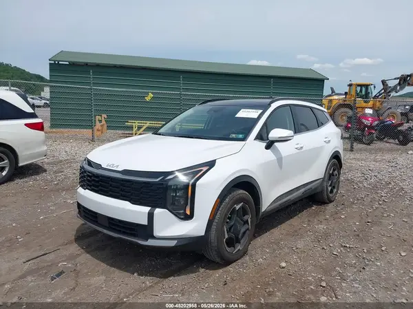5XYK3CDF6TG399785 2026 KIA SPORTAGE - Image 2