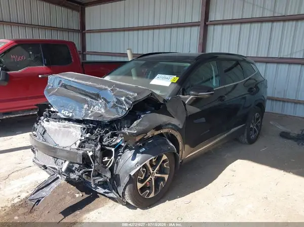 5XYK3CDF7SG254981 2025 KIA SPORTAGE - Image 2
